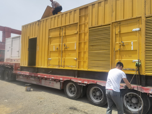 虞城除了负载情况和发动机维护,还有哪些因素会影响 200kw 柴油发电机的油耗?